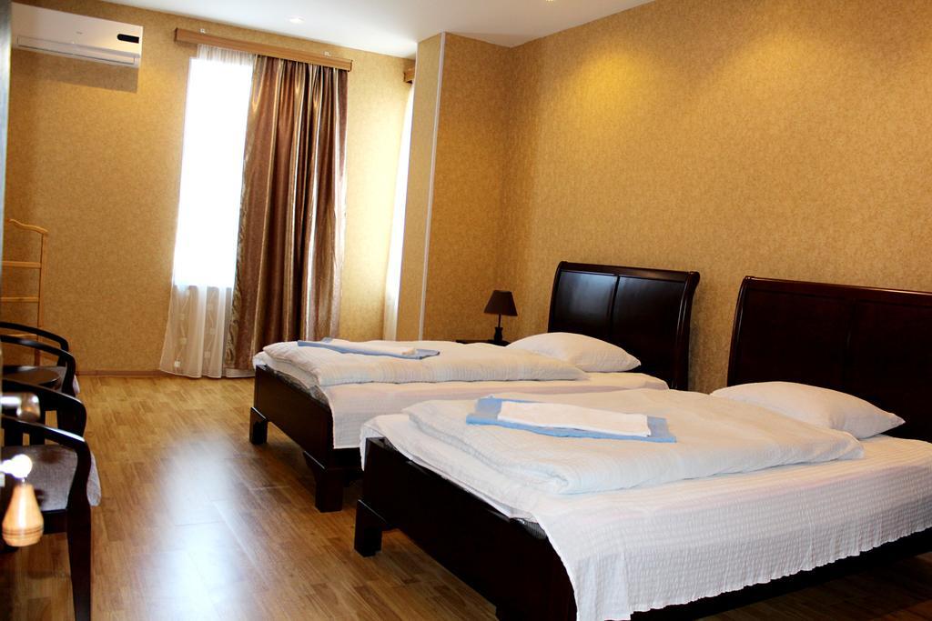 Argopalace Κουτάισι Δωμάτιο φωτογραφία